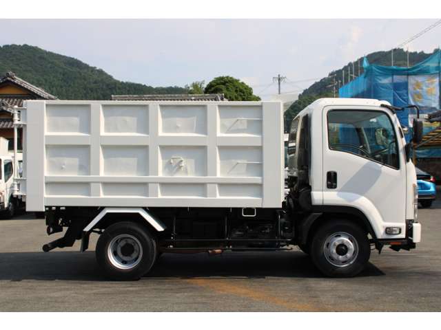 Isuzu Forward 5