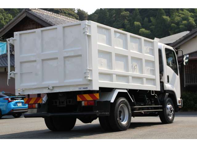 Isuzu Forward 7