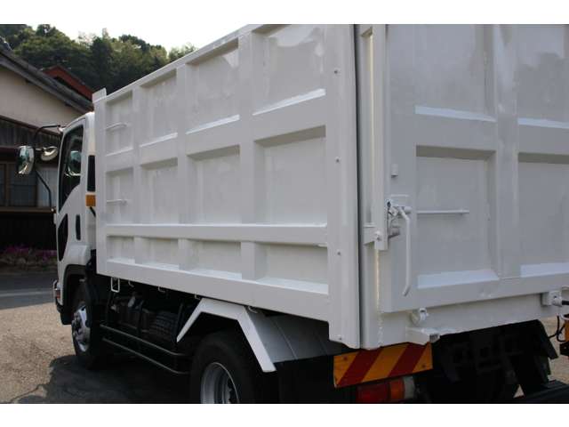 Isuzu Forward 10