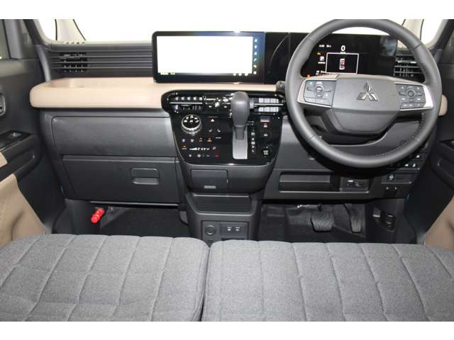 Mitsubishi Delica Mini 5
