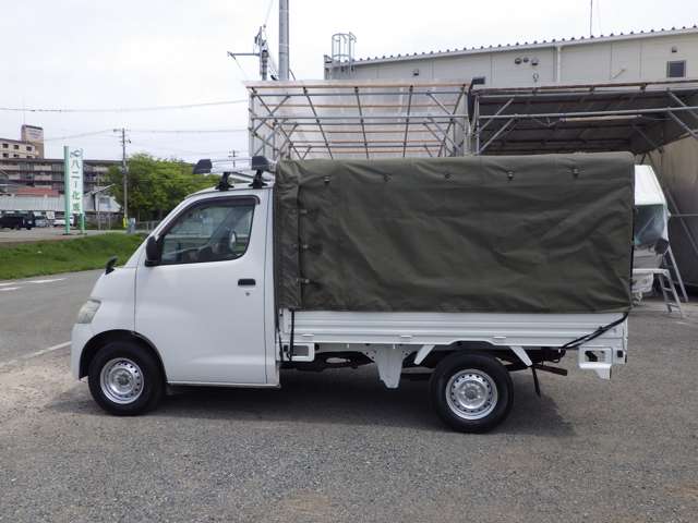 Toyota Light Ace Truck 3