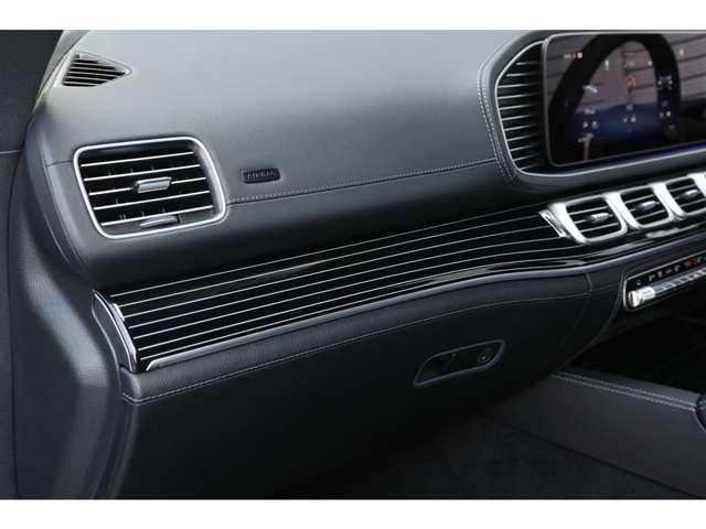 Mercedes-Benz GLS 12