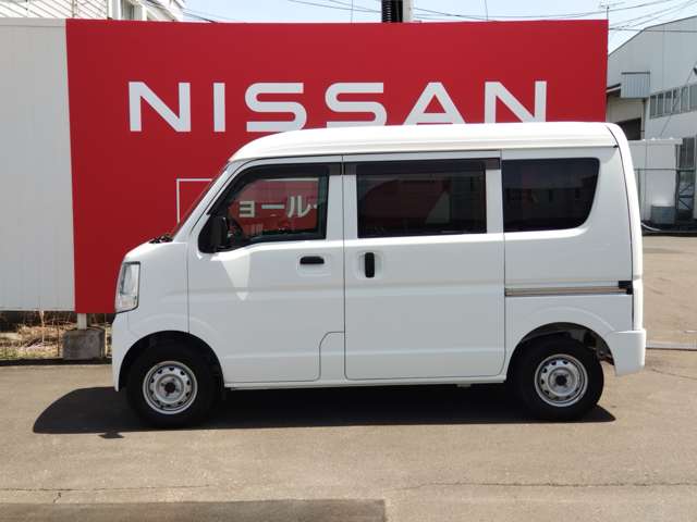 Nissan NV100 Clipper 7