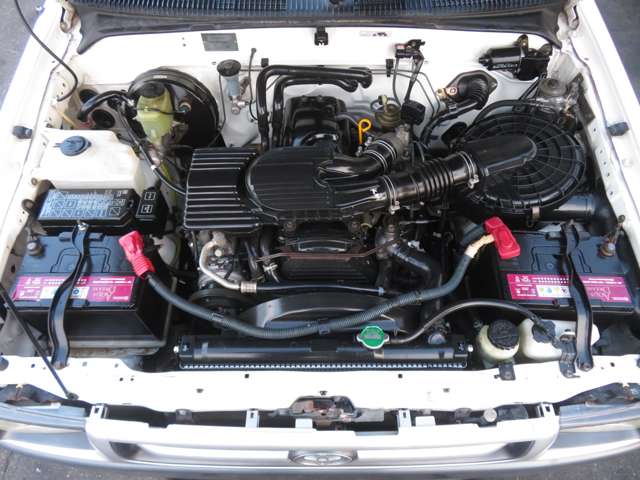Toyota Hilux 8