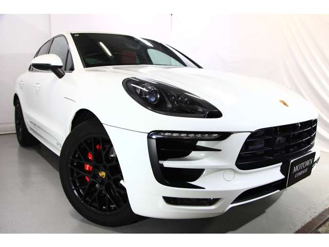 Porsche Macan 6