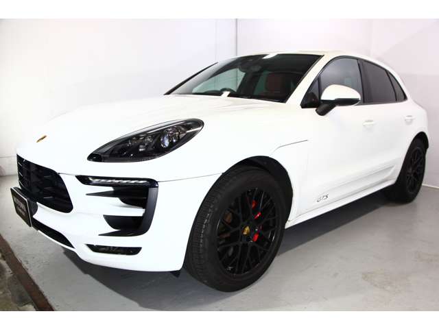Porsche Macan 9