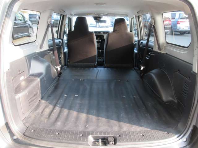 Toyota Probox Van 10