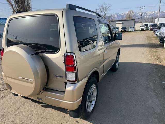 Suzuki Jimny 12