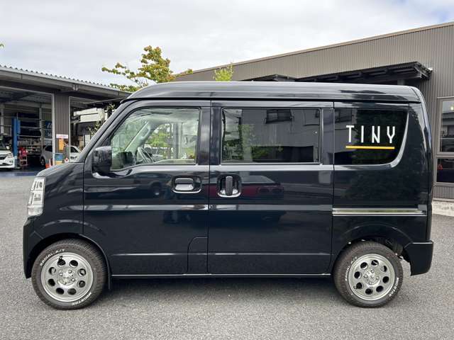 Nissan NV100 Clipper 12