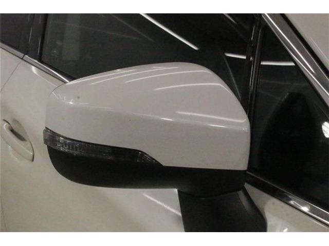 Subaru Legacy Outback 11