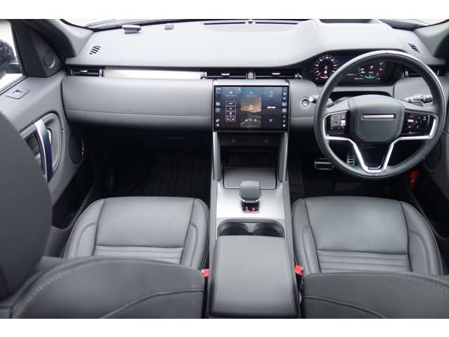 Land Rover Discovery Sport 4