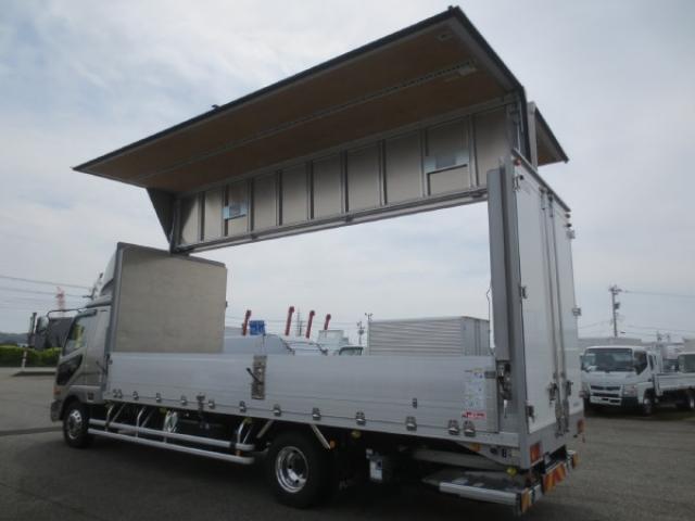 Mitsubishi Fuso Fighter 11