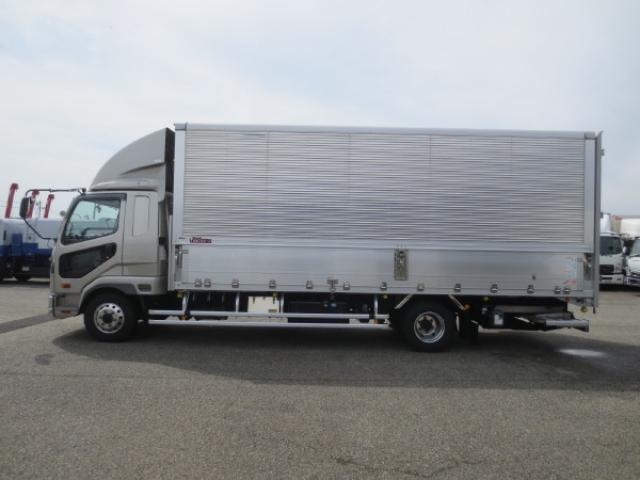 Mitsubishi Fuso Fighter 9