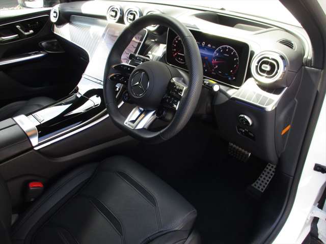 Mercedes-Benz GLC 11