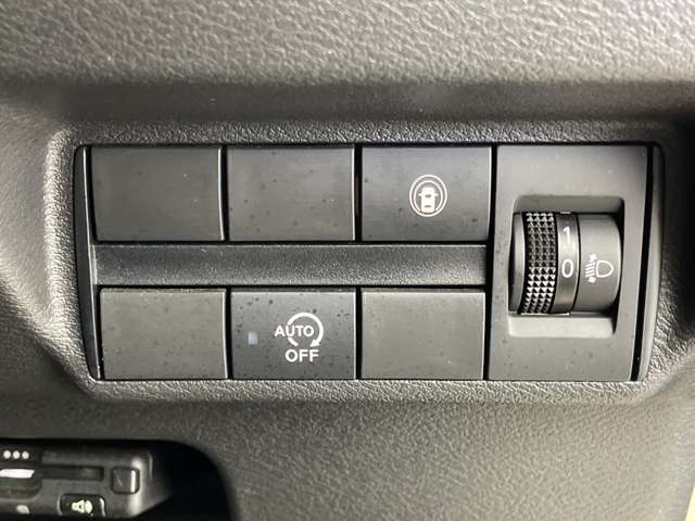 Mitsubishi eK X 12