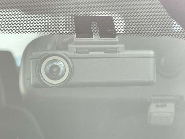 Mitsubishi eK X 10