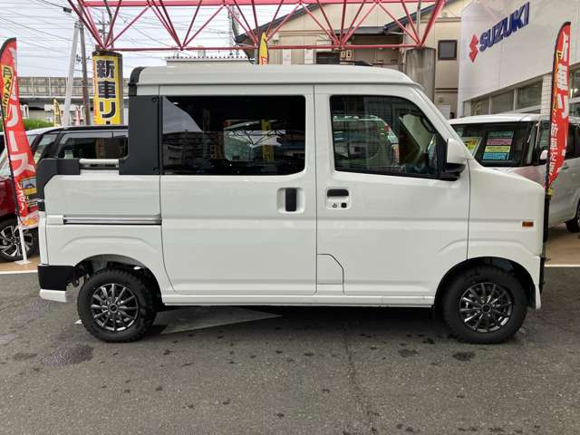 Daihatsu Hijet Deck Van 8