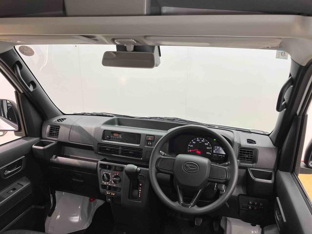 Daihatsu Hijet Cargo 3