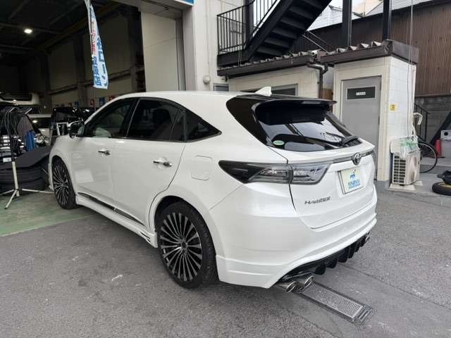 Toyota Harrier 12