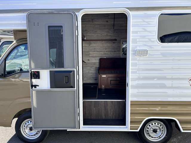 Toyota Pixis Truck 2