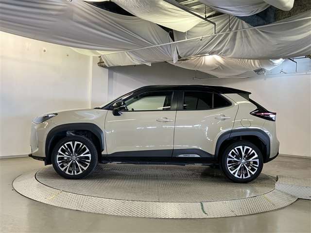 Toyota Yaris Cross 4