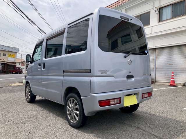 Nissan NV100 Clipper 2