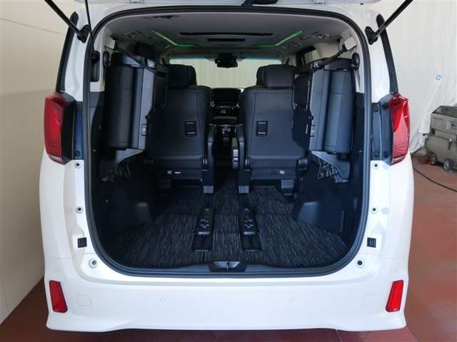 Toyota Alphard 10