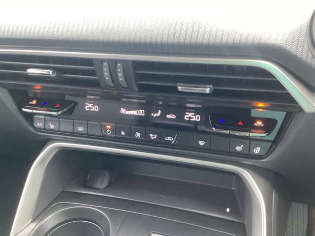 Mazda CX-60 9