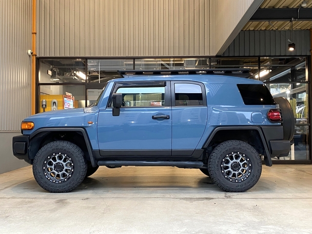 Toyota FJ Cruiser 11