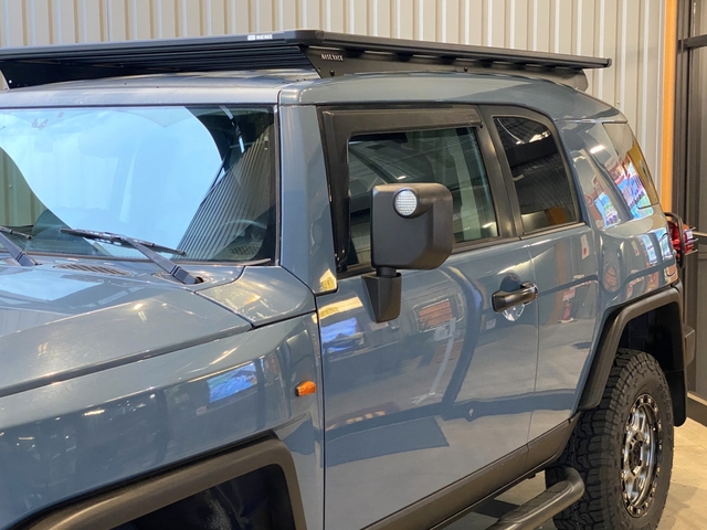 Toyota FJ Cruiser 8