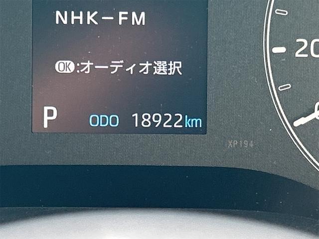 Toyota Sienta 11
