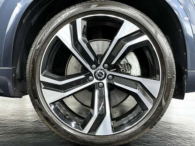 Volvo XC90 5