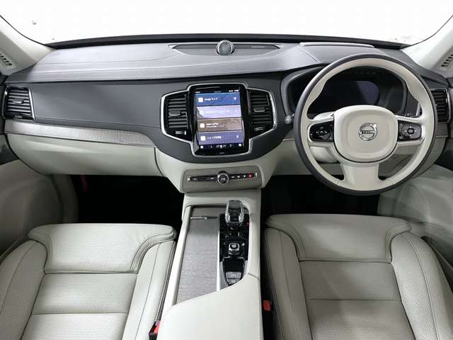 Volvo XC90 6