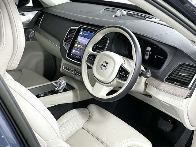Volvo XC90 7