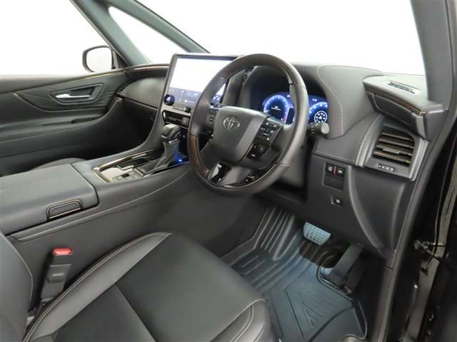 Toyota Alphard 12