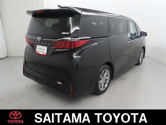 Toyota Alphard 9