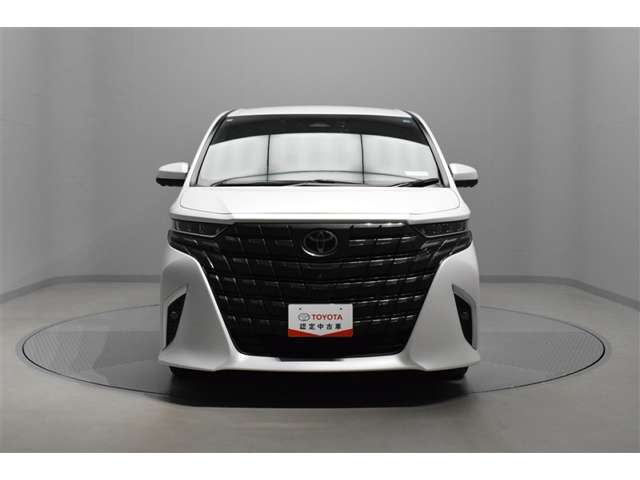 Toyota Alphard 8