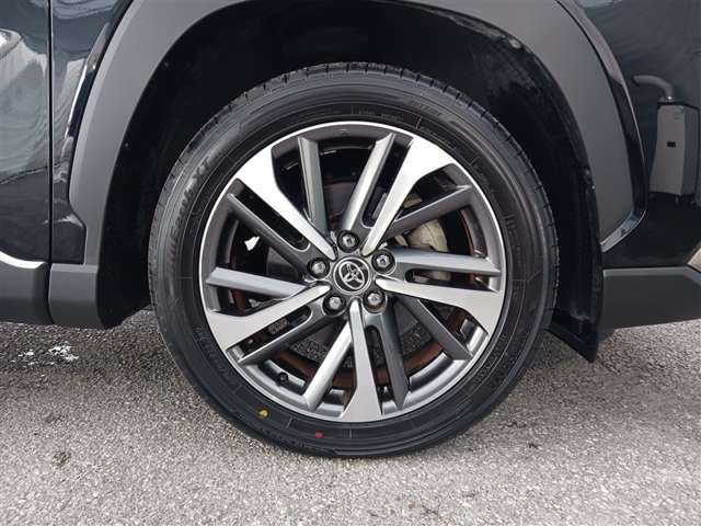 Toyota Corolla Cross 10