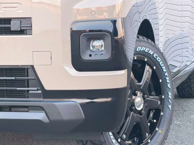 Mitsubishi Delica Mini 8