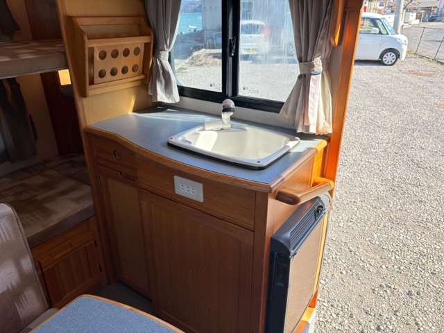 Mazda Bongo Truck 9