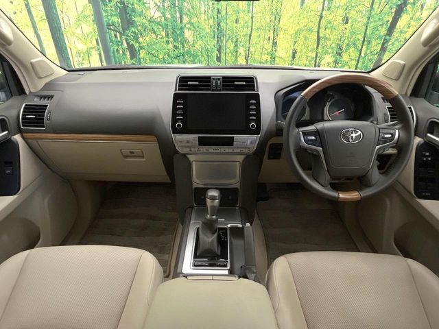 Toyota Land Cruiser Prado 2