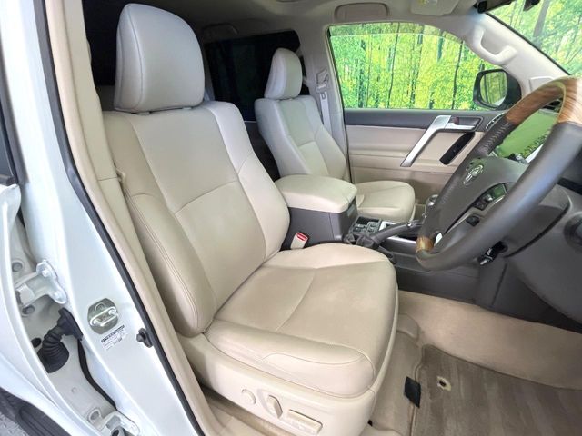Toyota Land Cruiser Prado 8