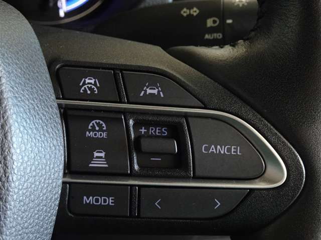 Toyota Voxy 12
