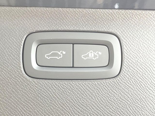 Volvo XC90 10