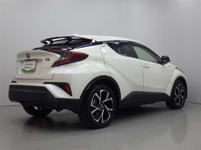Toyota C-HR 4