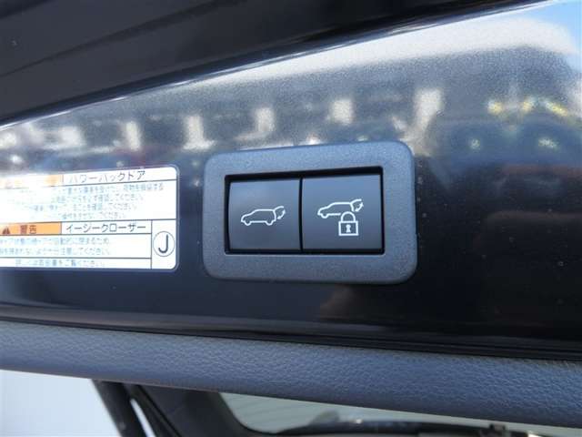 Toyota Corolla Cross 8