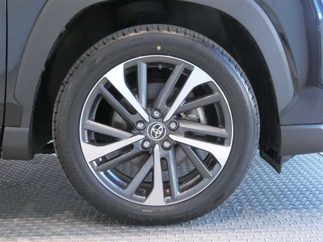 Toyota Corolla Cross 10
