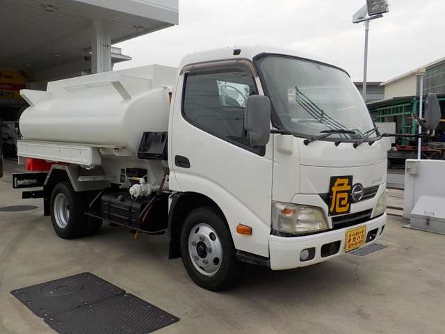 Hino Dutro 7