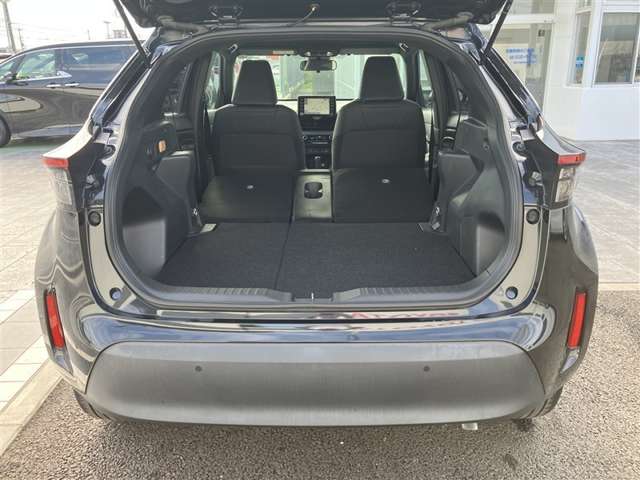 Toyota Yaris Cross 12