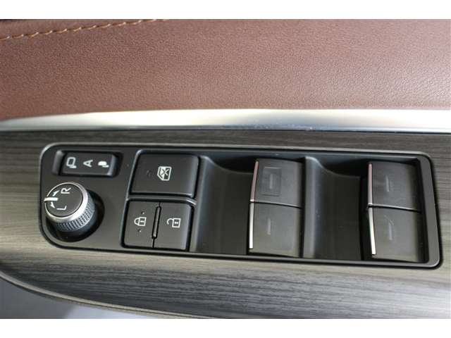 Toyota Harrier 5